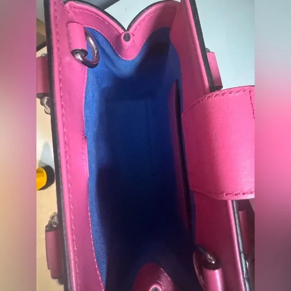 Gucci Hot Pink GG Mini Tote with Blue Logo - Picture 9 of 16